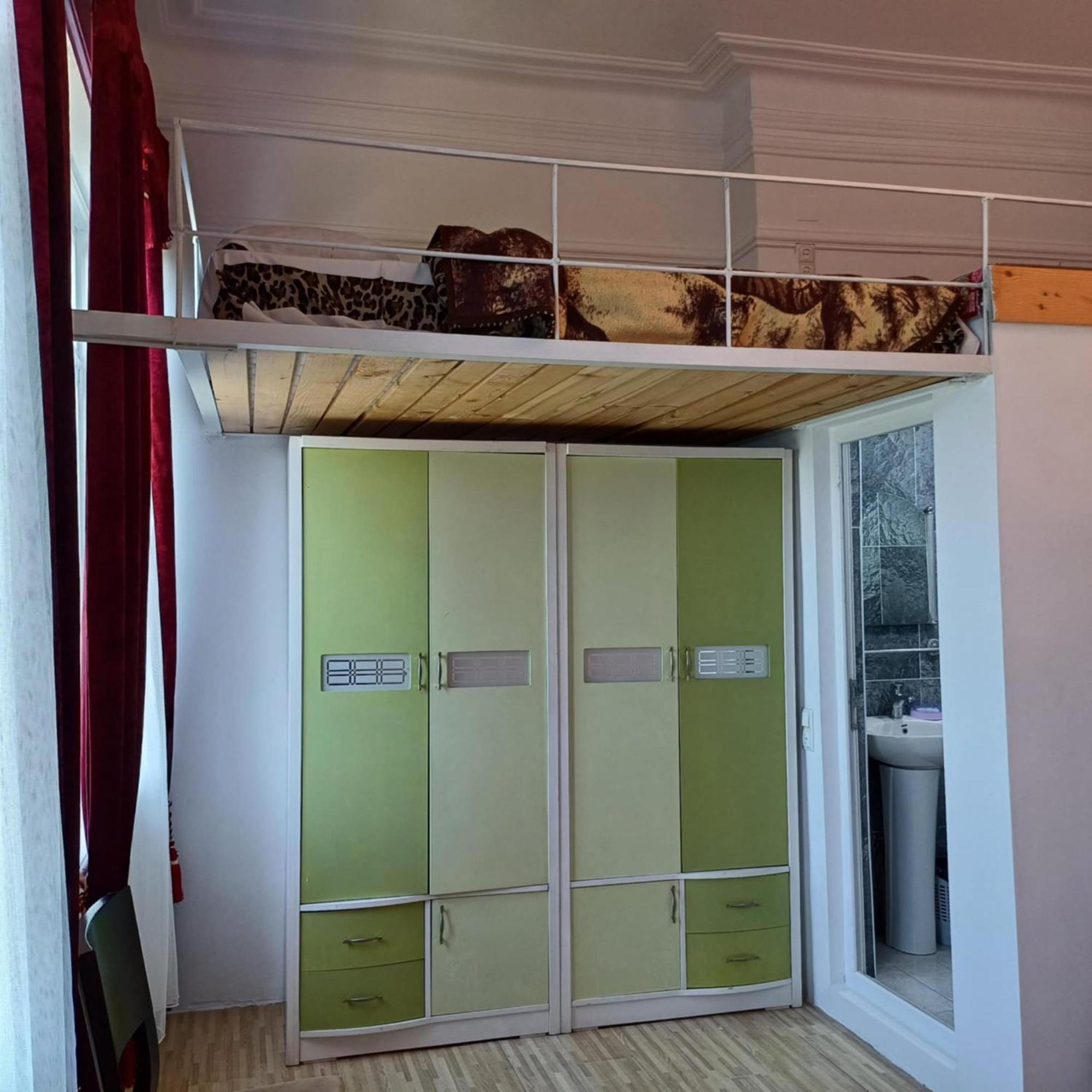 BIS-A Guesthouse Makhinjauri Eksteriør billede